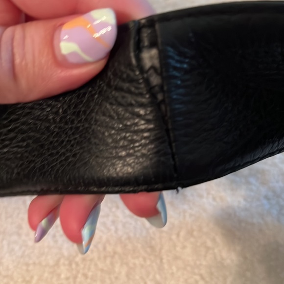 Michael Korda Raven Black Bag - Picture 4 of 10